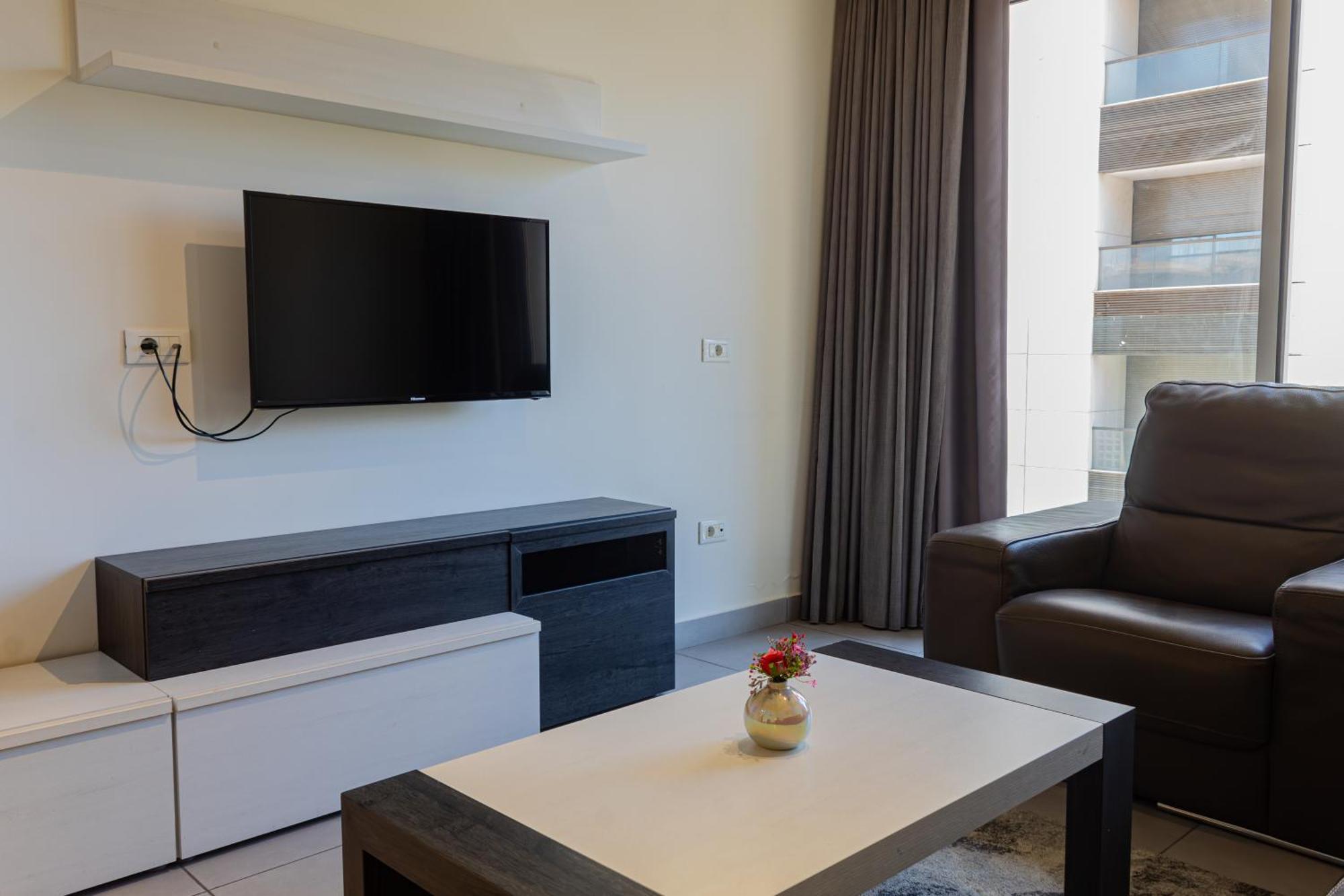 Aparthotel Makhoul 310 *